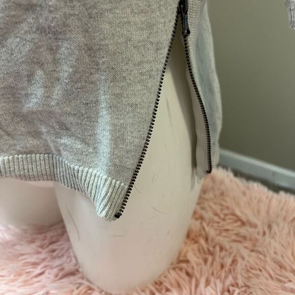 Express sweater  - Picture 6 of 8